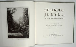 Gertrude Jekyll. A Vision of Garden and Wood.