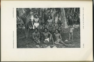 Item #28247 Zur Anthropologie der Mikronesischen Inselgruppe Kapingamarangi, Islands off the...